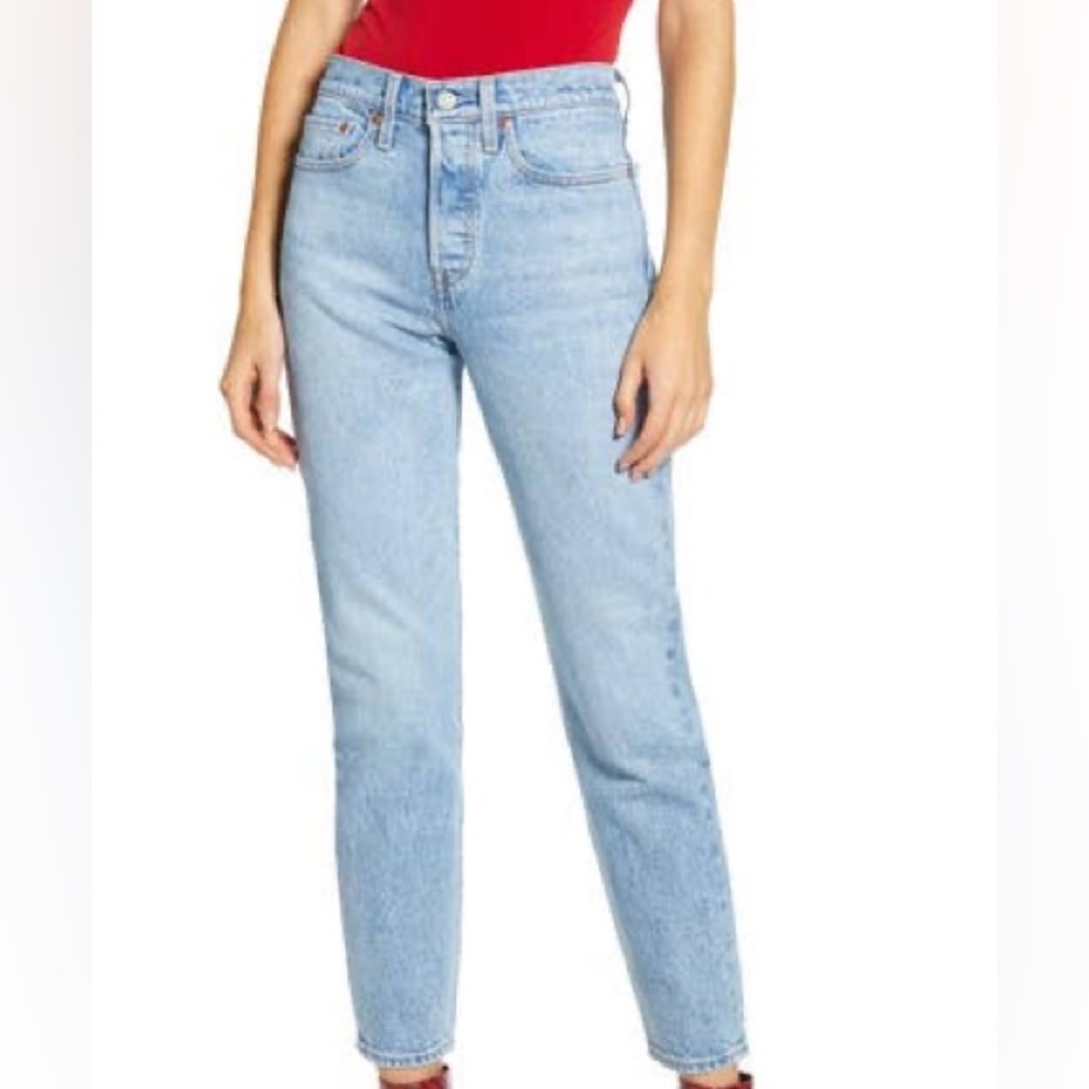 Levi Wedgie Jean